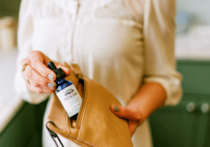 Read more about the article 8 Things to Know Before Buying CBD Oil